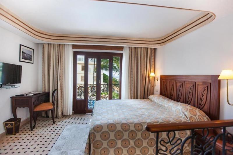 اتاق سوپریور, Grand Hotel Villa De France