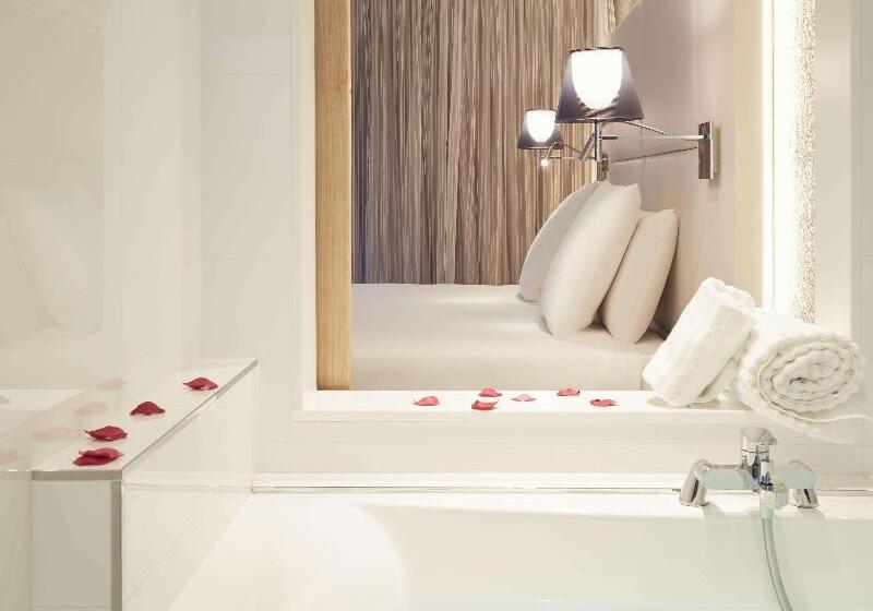 Deluxe Suite King Bed, Hôtel Mercure Golf Cap D Agde