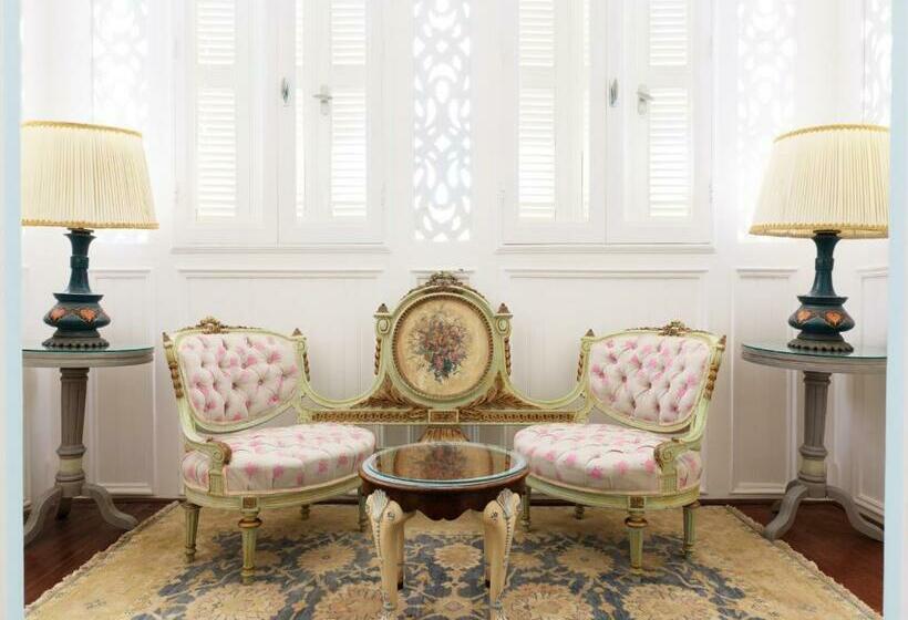 سوئیت پریمیوم, La Maison Bleue El Gouna