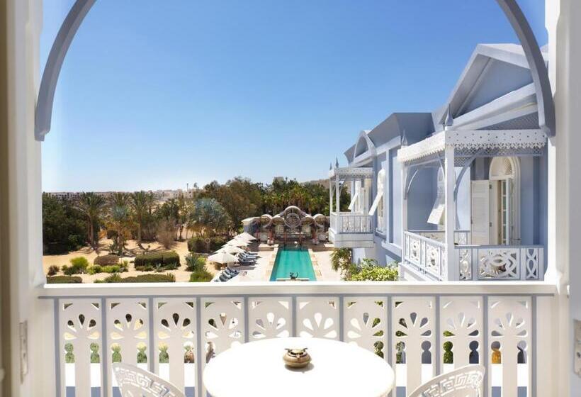 سوئیت پریمیوم با چشم‌انداز دریا, La Maison Bleue El Gouna