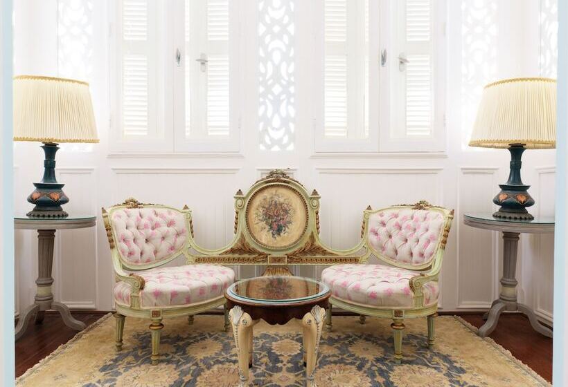 سوئیت پریمیوم, La Maison Bleue El Gouna