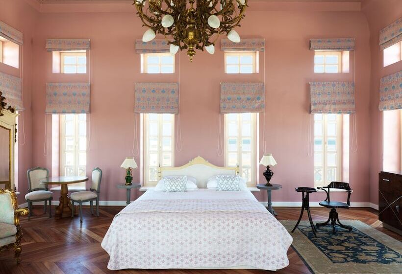 سوییت, La Maison Bleue El Gouna
