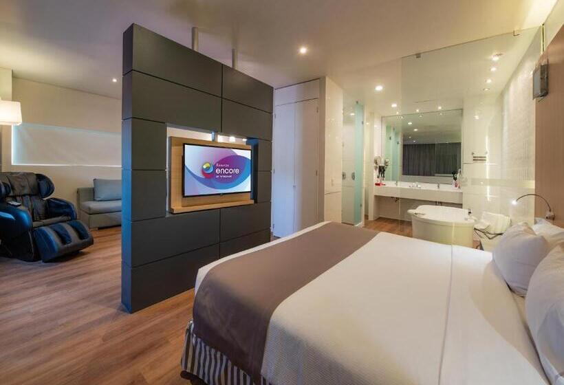 سوئیت با تخت بزرگ, Ramada Encore By Wyndham Queretaro