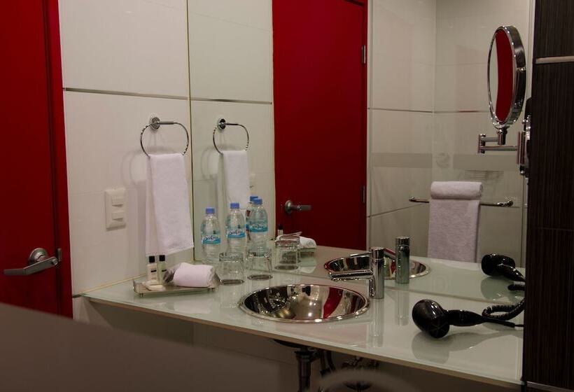 اتاق استاندارد با 2 تخت دوبل, Ramada Encore By Wyndham Queretaro