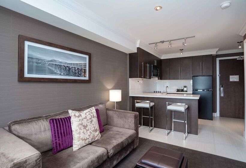 Suite Vue Ville, Sandman Signature Kamloops