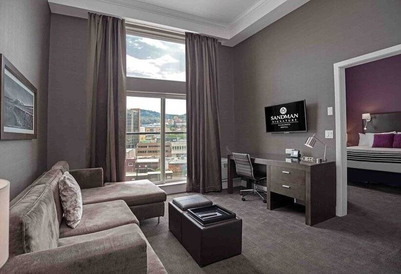 Suite Lit King, Sandman Signature Kamloops