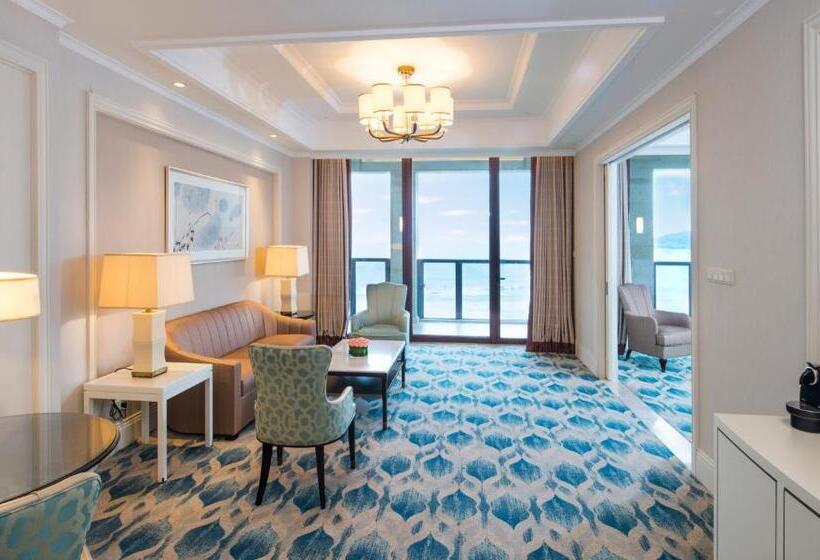 Deluxe Suite Sea View, The Westin Zhujiajian Resort, Zhoushan