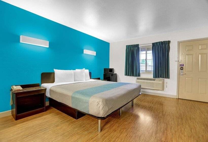 اتاق استاندارد با تخت دوبل, Motel 6anderson, Ca  Redding Airport