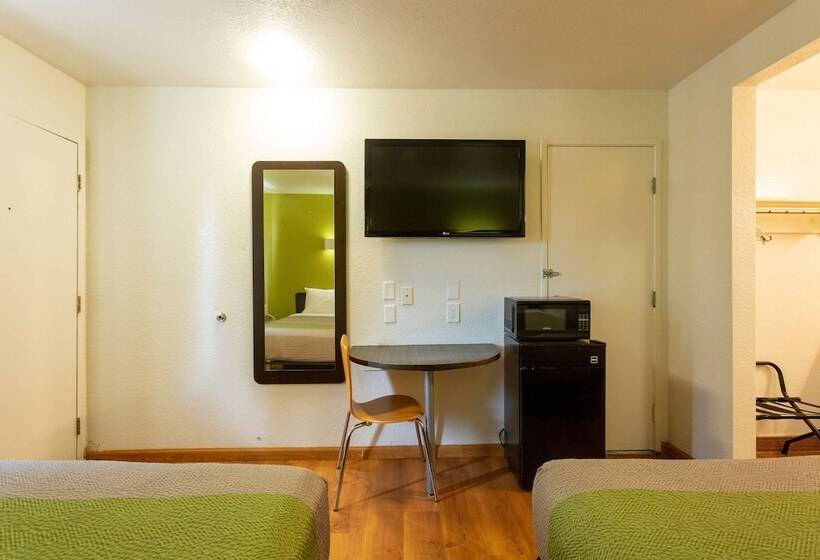 اتاق استاندارد با 2 تخت دوبل, Motel 6camp Springs, Dc  South Camp Springs