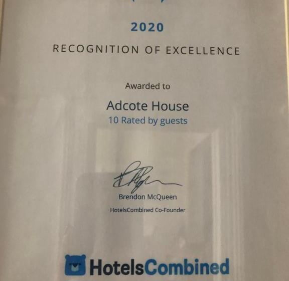 استودیوی سوپریور, Adcote House Exclusive For Adults