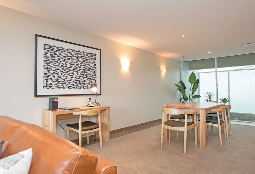 آپارتمان مدیریتی 2 خوابه, Sullivans Cove Apartments