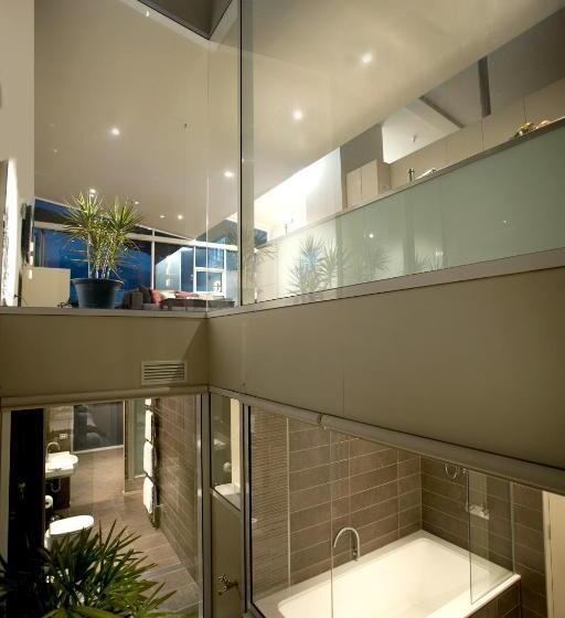 , Sullivans Cove Apartments