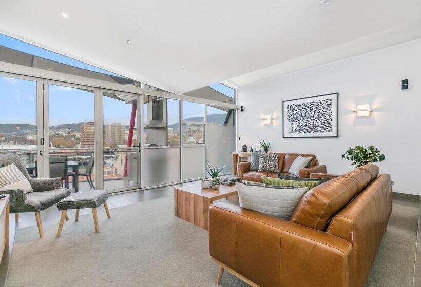 , Sullivans Cove Apartments