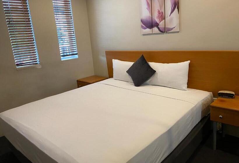 1 Bedroom Apartment, Cosmopolitan Motel & Serviced Apartments