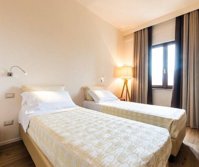 اتاق سوپریور, De La Ville Depandance Di Hotel Augustus