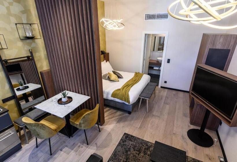 استودیوی لوکس, Leopold Hotel Oudenaarde