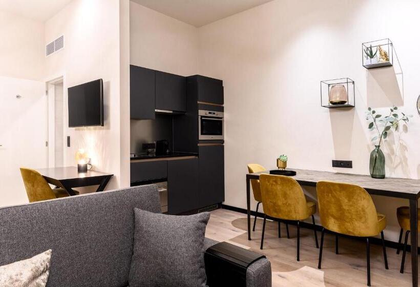 استودیوی لوکس, Leopold Hotel Oudenaarde