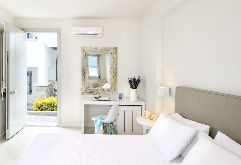 اتاق لوکس با چشم‌انداز دریا, Skyros Ammos
