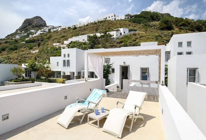 اتاق لوکس با چشم‌انداز دریا, Skyros Ammos