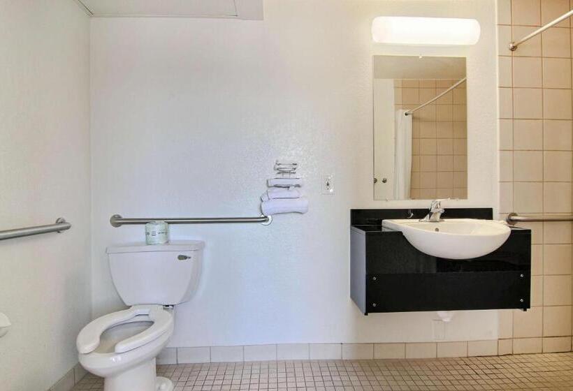 اتاق استاندارد برای معلولان, Motel 6 Farmington, Nm