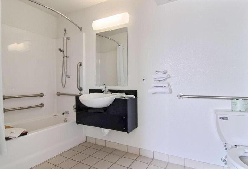 اتاق استاندارد برای معلولان, Motel 6 Farmington, Nm