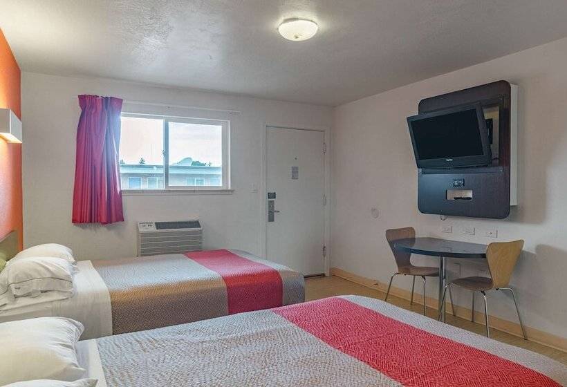 اتاق استاندارد با 2 تخت دوبل, Motel 6 Riverton Wy