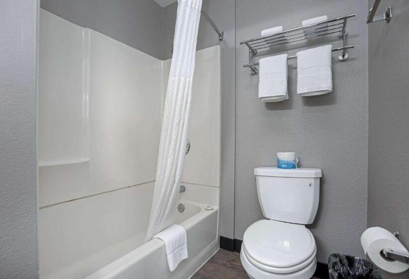 اتاق استاندارد برای معلولان, Motel 6 San Diego, Ca   Downtown