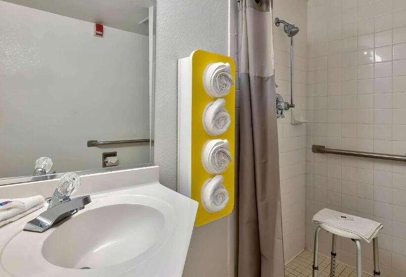 اتاق استاندارد برای معلولان, Motel 6santa Rosa, Nm