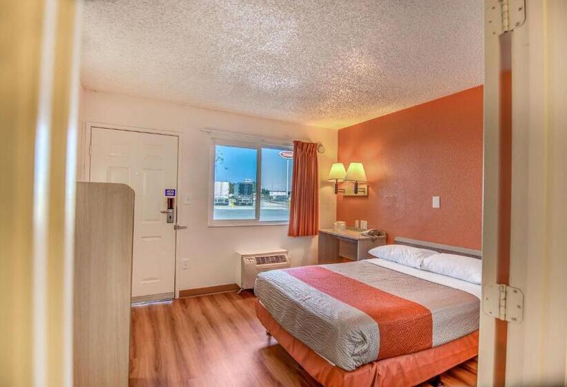 اتاق استاندارد, Motel 6stockton, Ca  Charter Way West