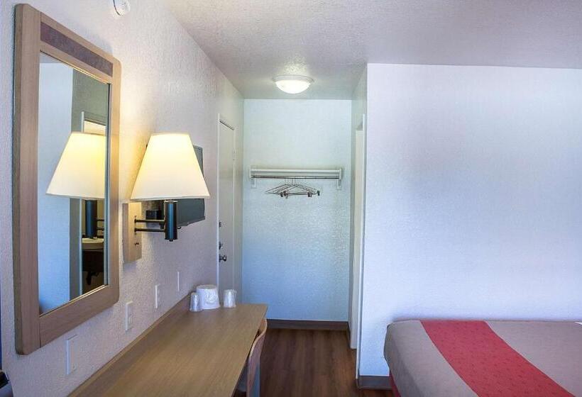 اتاق استاندارد, Motel 6ukiah, Ca