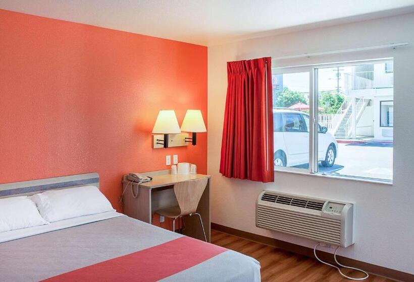 اتاق استاندارد, Motel 6ukiah, Ca