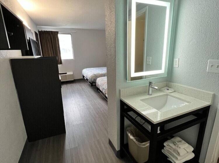 اتاق لوکس, Motel 6council Bluffs, Ia  Omaha East