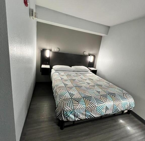 اتاق استاندارد برای معلولان, Motel 6council Bluffs, Ia  Omaha East