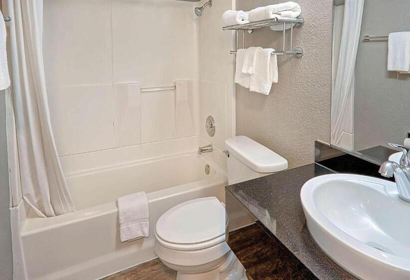 اتاق استاندارد, Motel 6 Lancaster, Ca