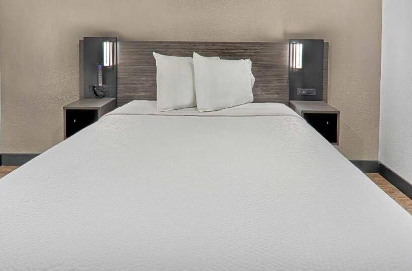 اتاق استاندارد, Motel 6 Lancaster, Ca