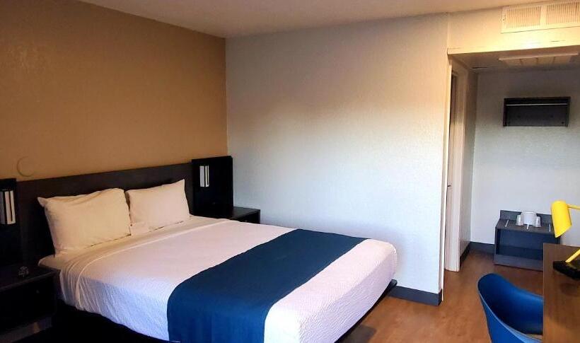 اتاق استاندارد, Motel 6palmdale, Ca