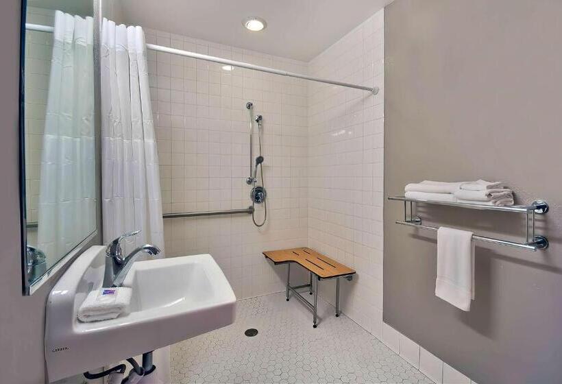 اتاق استاندارد برای معلولان, Motel 6palmdale, Ca