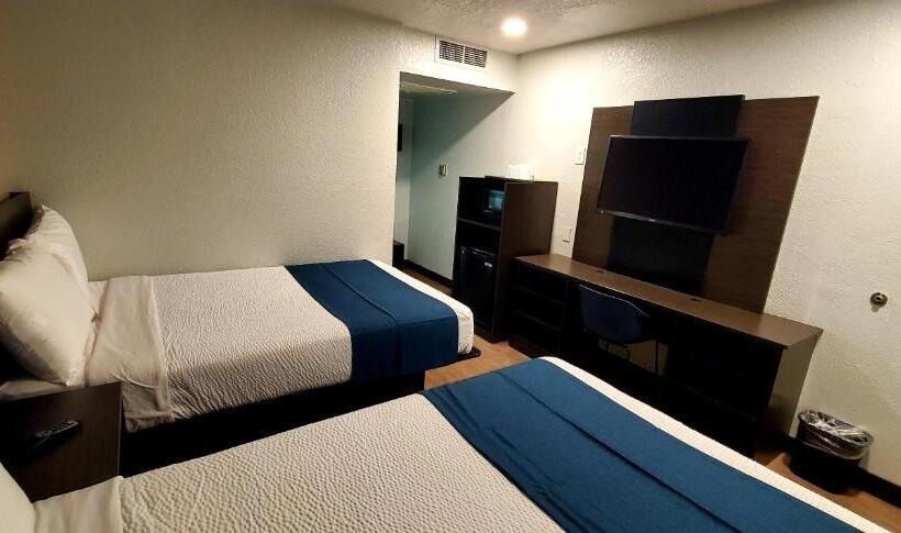 デラックスの４人部屋, Motel 6palmdale, Ca