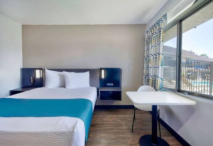 اتاق لوکس, Motel 6palmdale, Ca