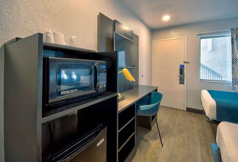 اتاق لوکس, Motel 6palmdale, Ca