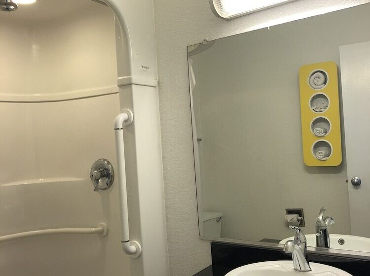 اتاق لوکس, Motel 6santa Rosa, Nm