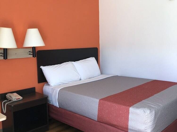 اتاق لوکس, Motel 6santa Rosa, Nm