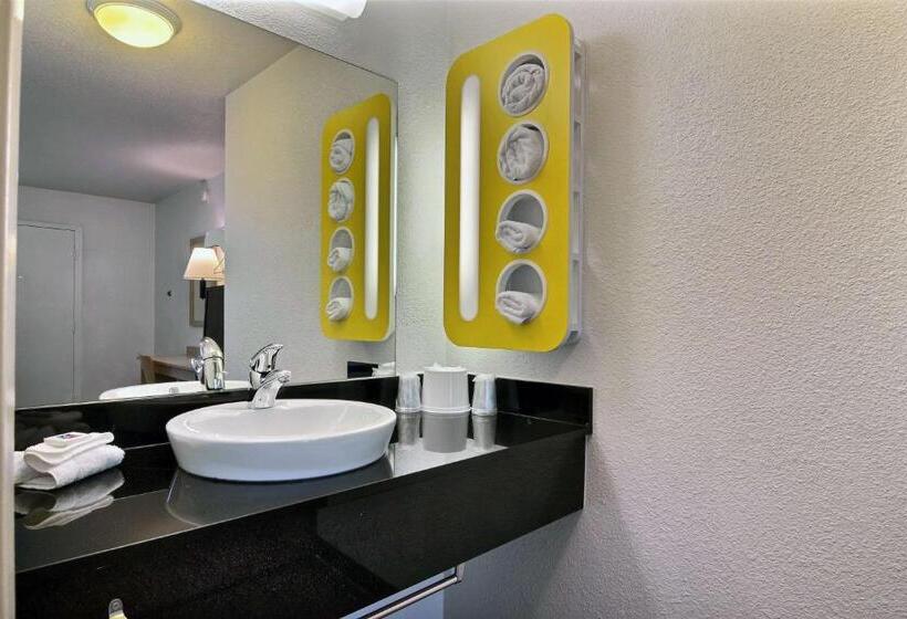 اتاق لوکس, Motel 6tumwater, Wa  Olympia