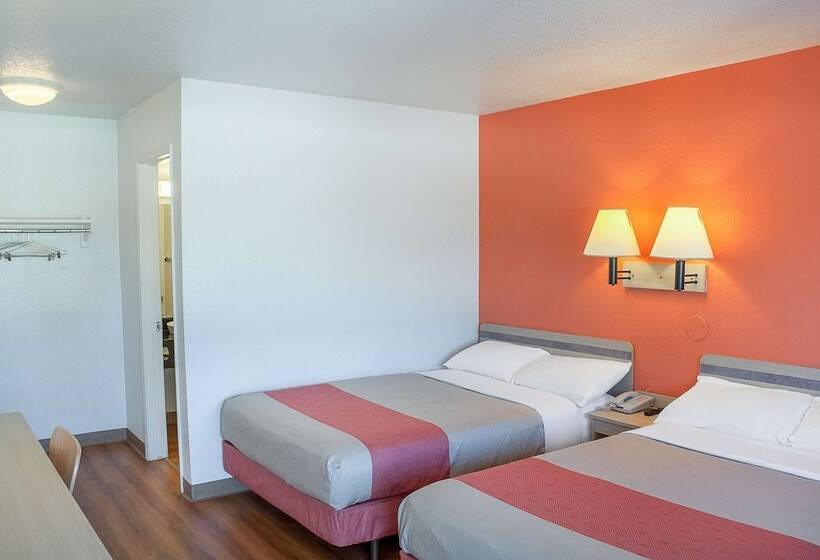 اتاق استاندارد با 2 تخت دوبل, Motel 6ukiah, Ca