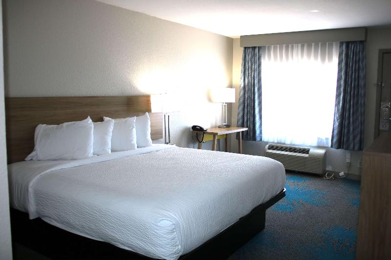 اتاق استاندارد با تخت بزرگ, Days Inn By Wyndham Waco University Area