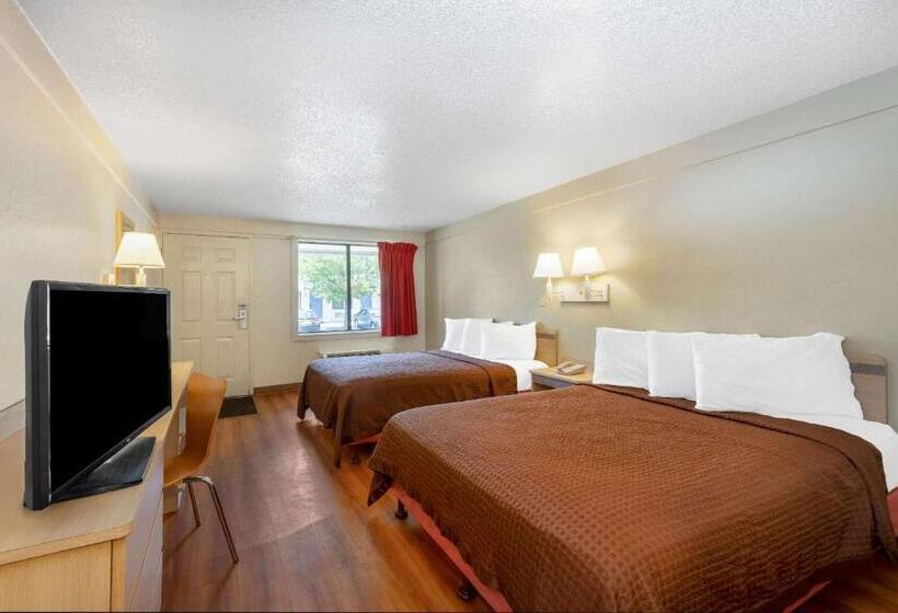 Quarto standard, Travelodge By Wyndham Essington / Philadelphia Airport