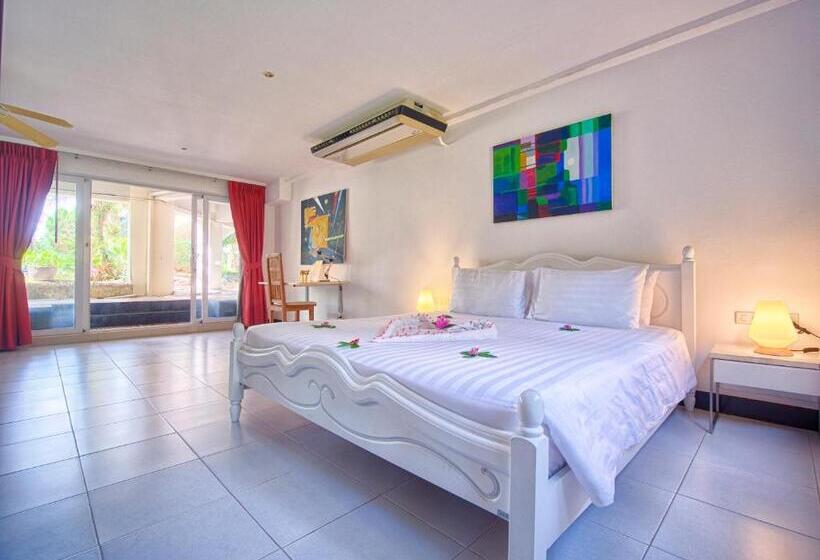 اتاق استاندارد, Serenity Lakeside Resort