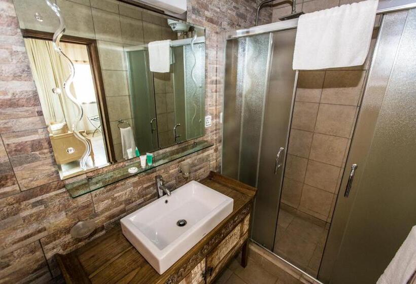 آپارتمان 1 خوابه, The Swiss Hotel Freetown