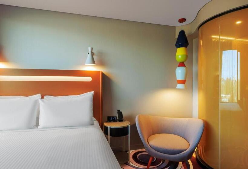 اتاق استاندارد با تخت دو نفره بزرگ, Adge Hotel And Residences