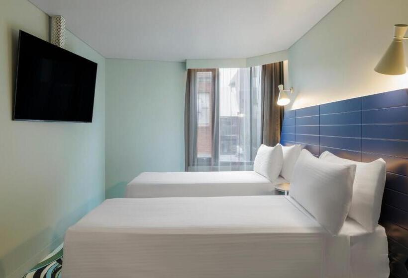 اتاق استاندارد, Adge Hotel And Residences